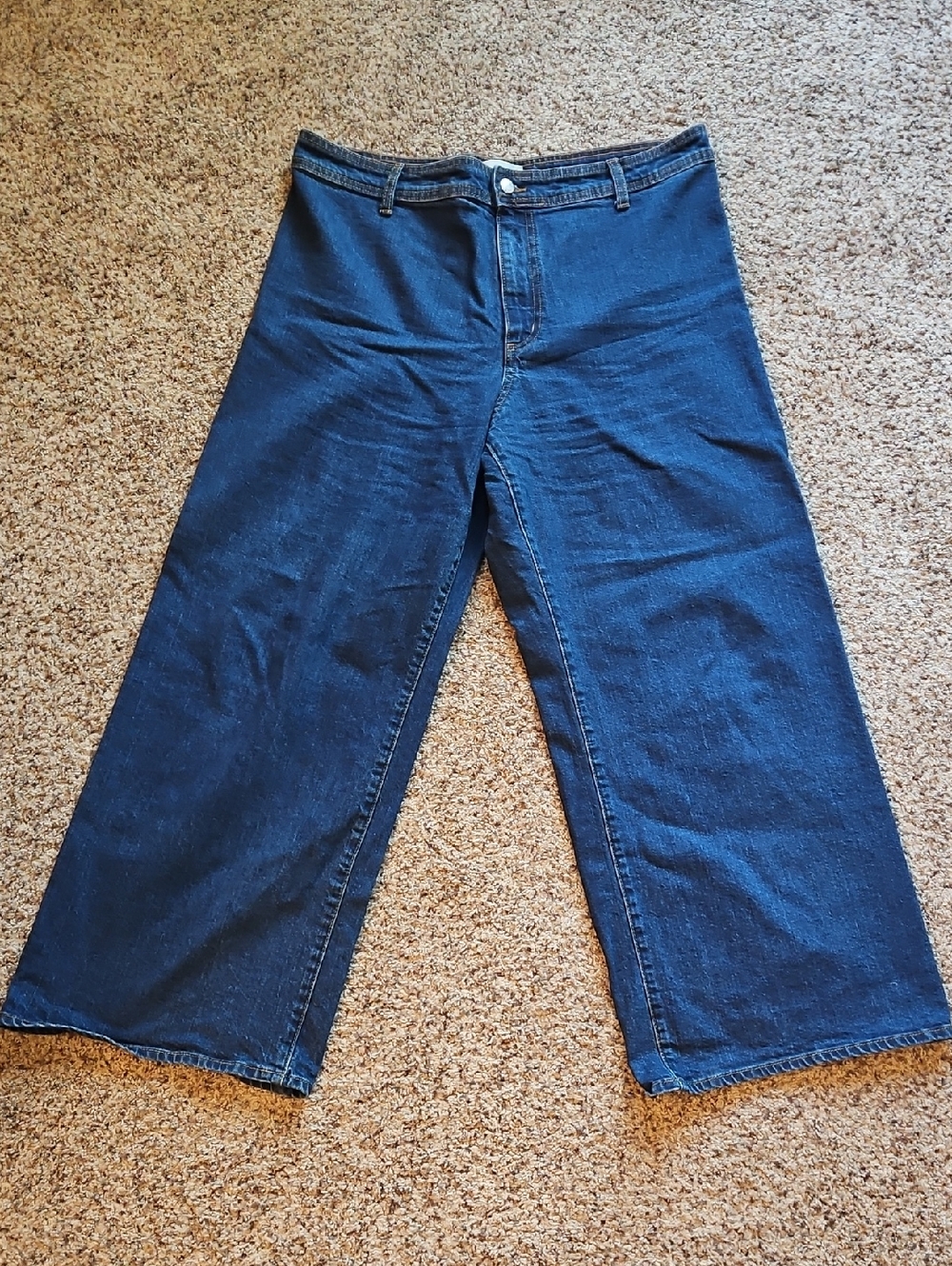 Wide Leg Dark Blue Jeans